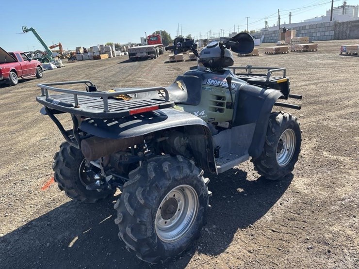 2002-polaris-sportsman-700-image-3