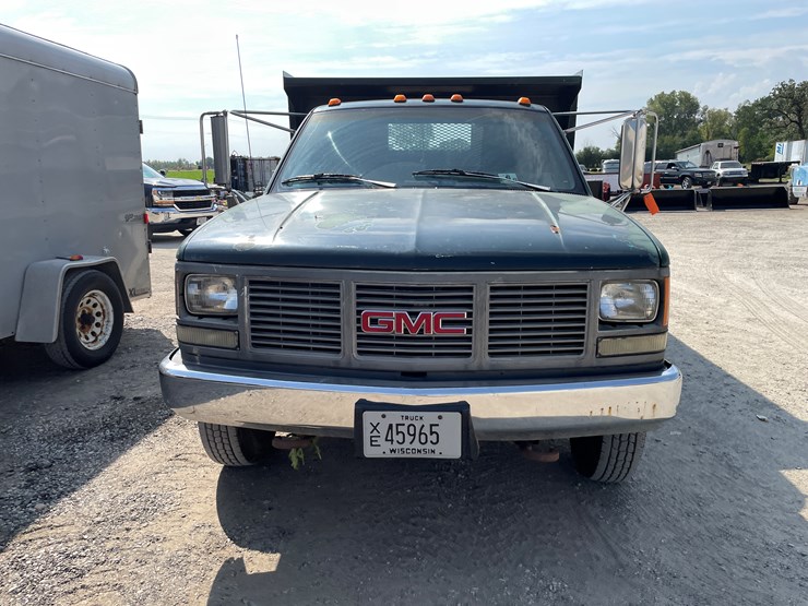 1990-gmc-sierra-3500-image-2