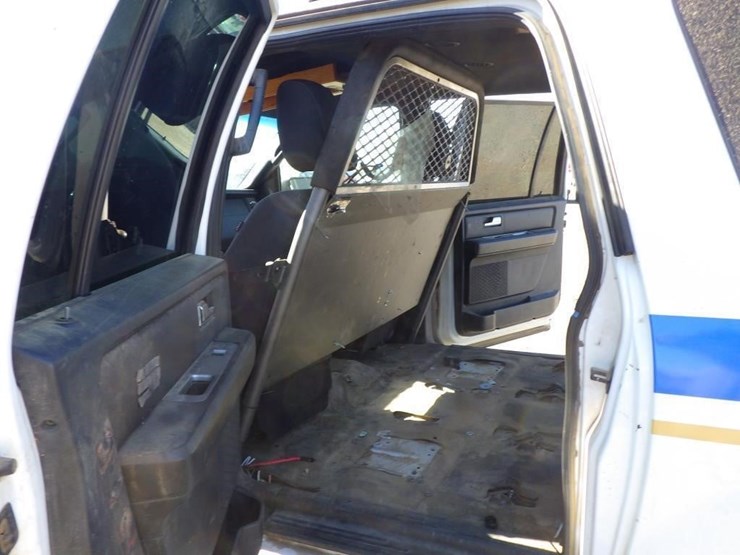 2015-ford-expedition-image-6