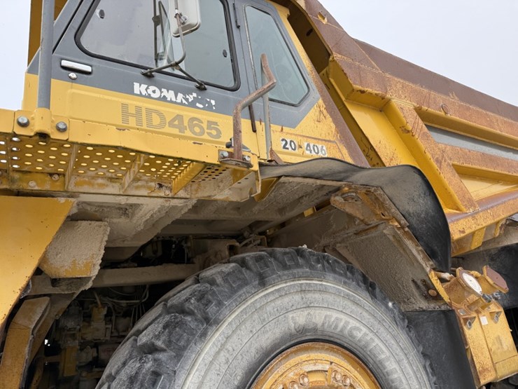 komatsu-hd465-5-image-11