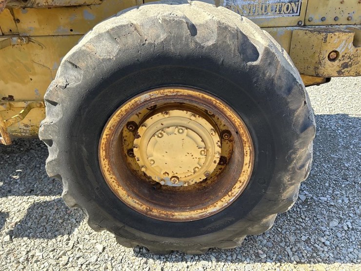 caterpillar-930-image-70