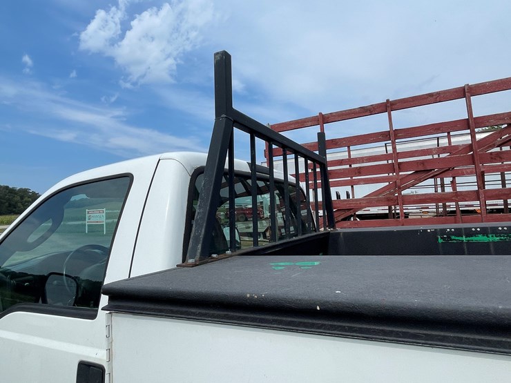 2006-ford-f550-image-13