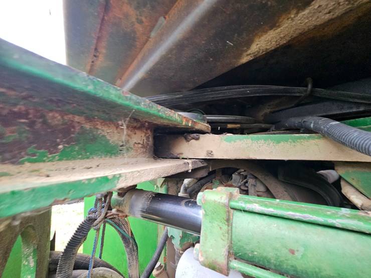 john-deere-8760-image-64