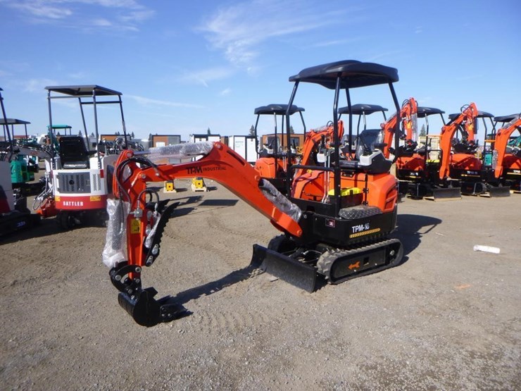 2025-tpm-16-hydraulic-excavator-image-1