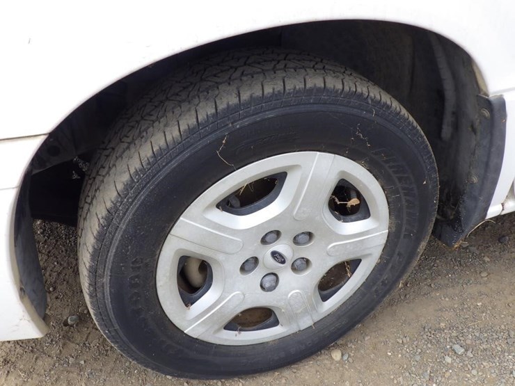2004-ford-freestar-image-13