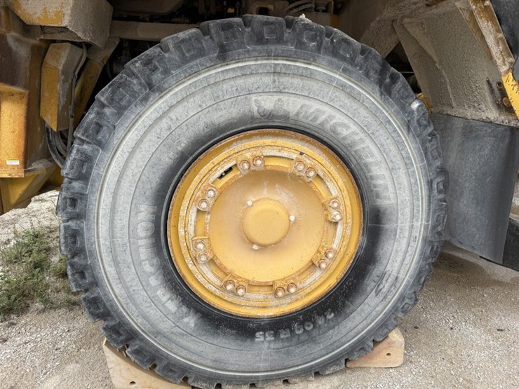 komatsu-hd465-5-image-138