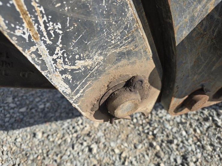 2015-deere-310sl-hl-image-63