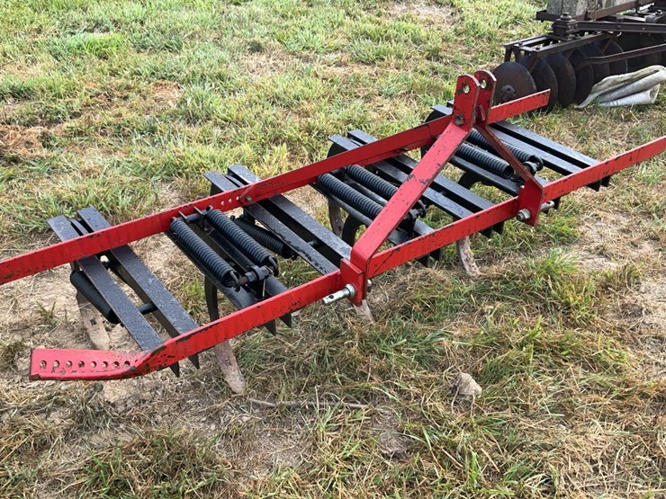 #111-•-fred-cain-3-pt-harrow-image-2
