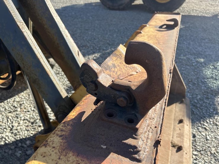 2008-deere-310sj-image-11