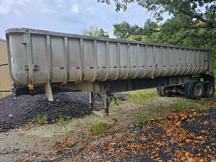 1970-fruehauf-end-dump-trailer-image-5