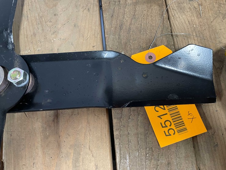 #5512-•-(2)-mtd-42"-cut-blades-(cw)-image-6