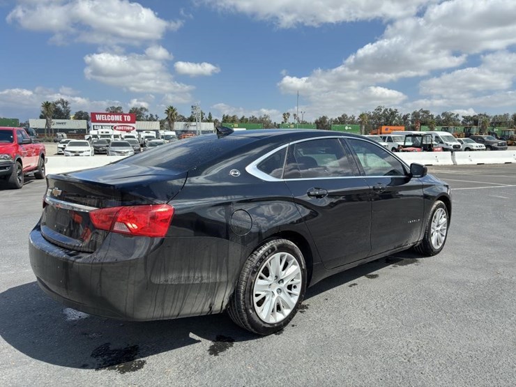 2019-chevrolet-impala-sedan-image-3