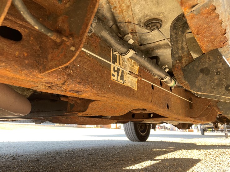 #1012-•-2012-chevy-silverado-1500-extended-cab-pickup-truck-image-27