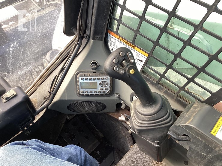 2016-bobcat-t770-image-16