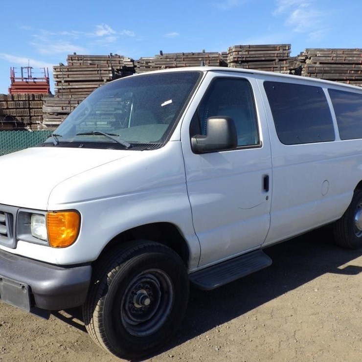 2006 FORD ECONOLINE 350