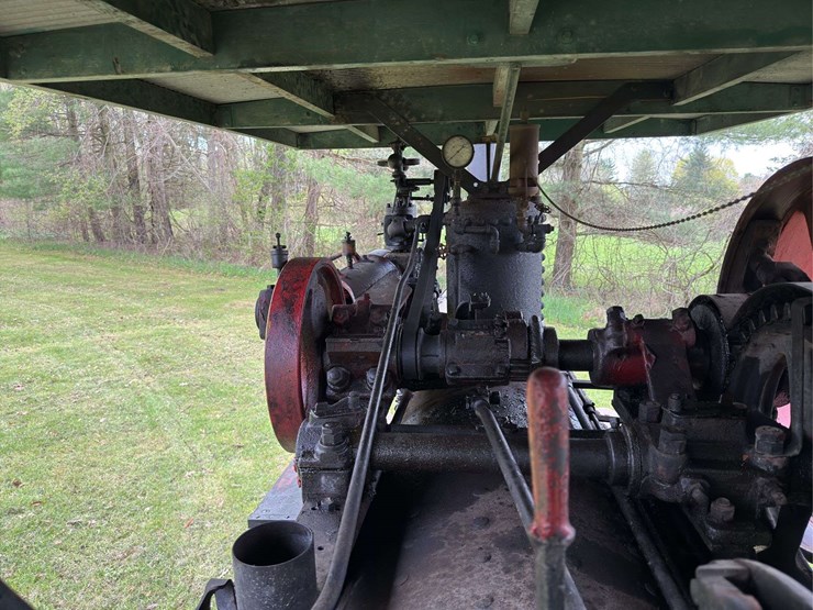 20hp-advance-rumely-universal-image-22