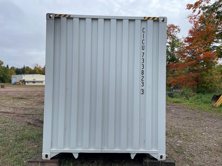 #8105-•-40'-high-cube-container-image-4