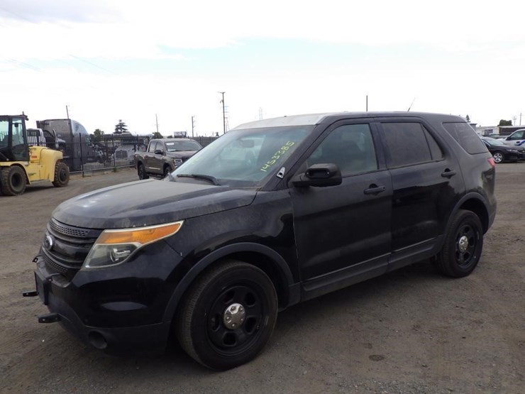 2015-ford-explorer-image-1
