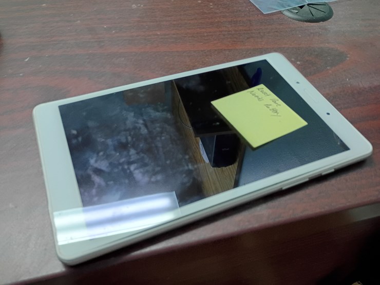 #21184-•-7--tablets-[damaged]-image-10