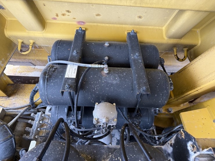 1998-komatsu-hd465-5-image-84