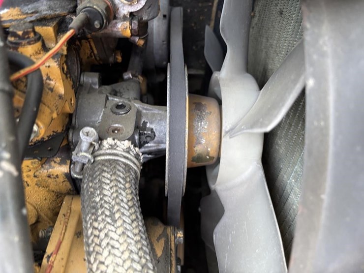 komatsu-pc28uu-image-39