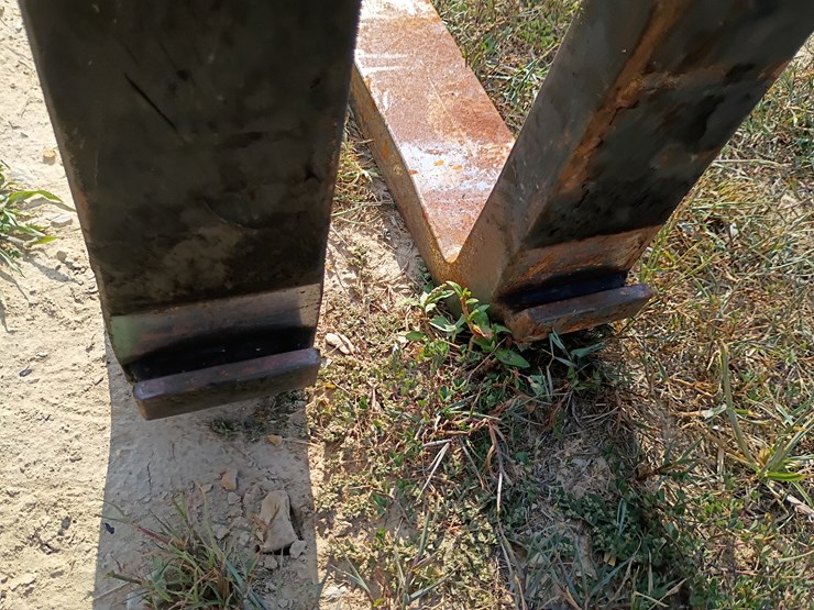 #106-•-set-of-42"-pallet-forks-image-9