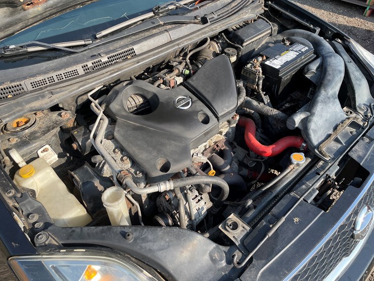 #1024-•-2010-nissan-sentra-ser-spec-v-sedan-(has-wi-title)-image-35