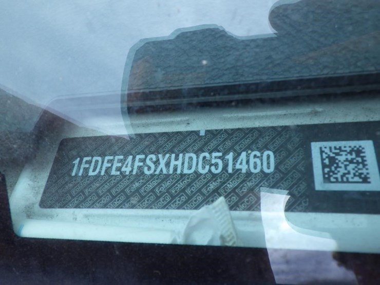 2017-ford-450-image-15