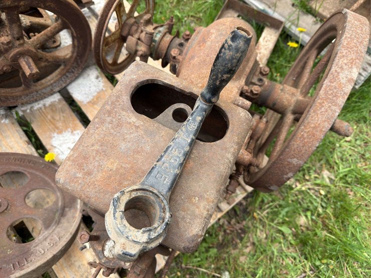 1.5hp-mccormick-deering-ihc-m-image-5