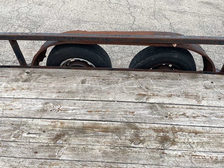 #1974-•-2015-load-trail-18'-trailer-(has-wi-title)-image-30