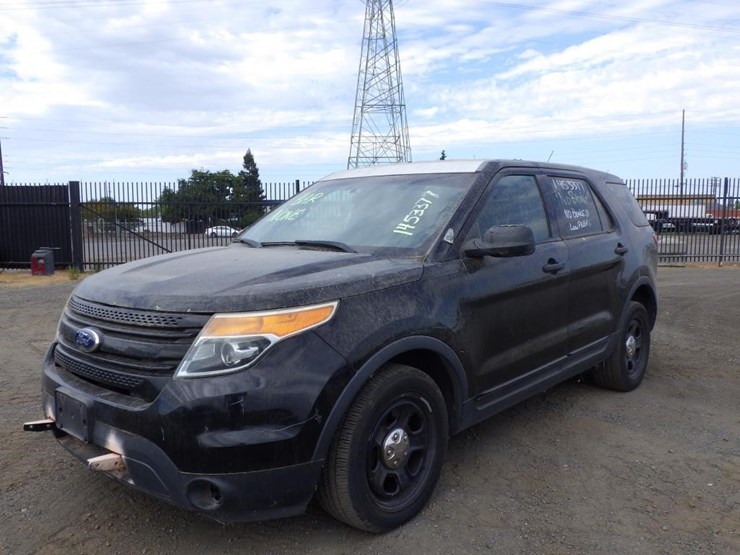 2015-ford-explorer-image-1