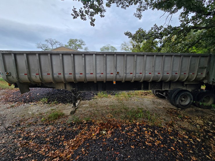 1970-fruehauf-end-dump-trailer-image-8