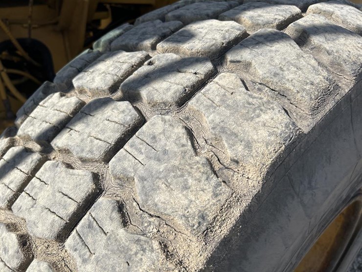 deere-770bh-image-107