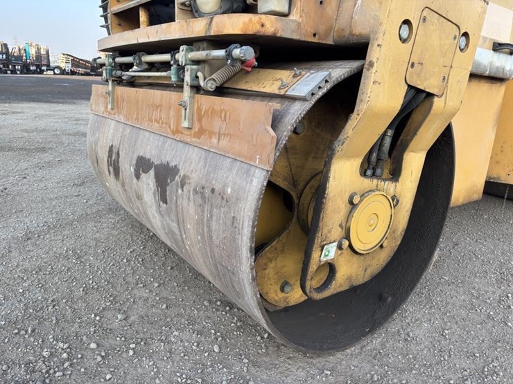 caterpillar-cb34-image-10