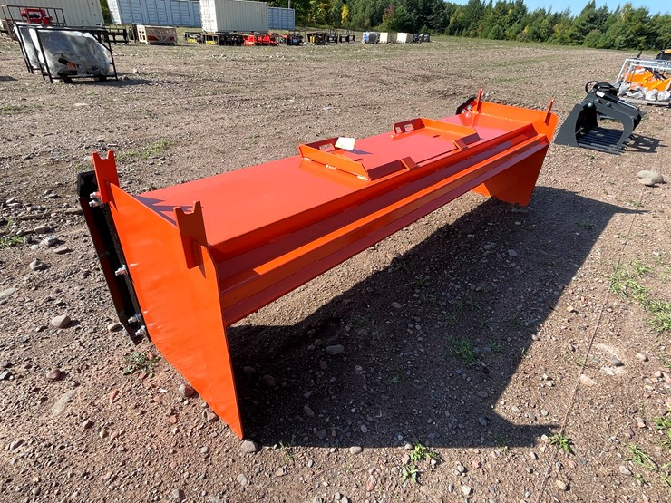 #8240-•-new-kc-10'-skid-steer-pusher-image-6