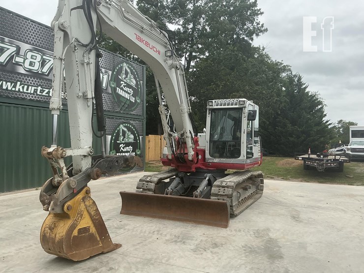 2016-takeuchi-tb1140-image-9