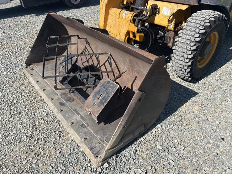 2009-jcb-527-55-image-9