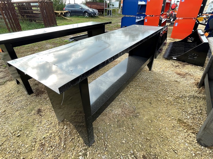 #3001-•-metal-work-bench-image-1