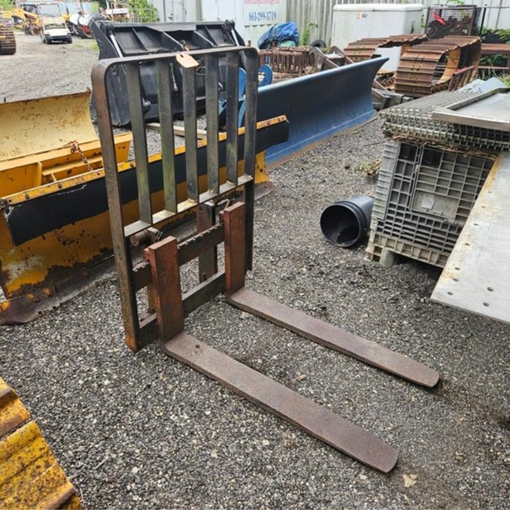 #2048 • 42" Fork Lift Pallet Forks