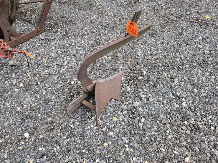 #2064-•-brinley-1b-plow-image-6