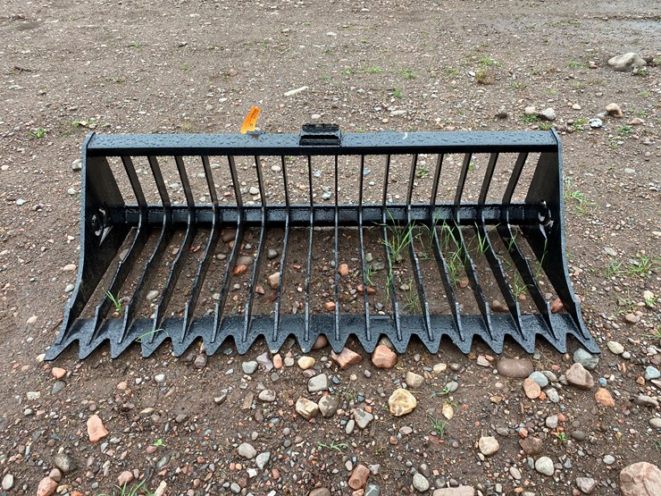 #8228-•-new-kc-76"-skid-steer-skeleton-bucket-image-1
