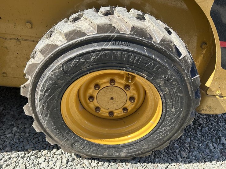 caterpillar-236-image-46