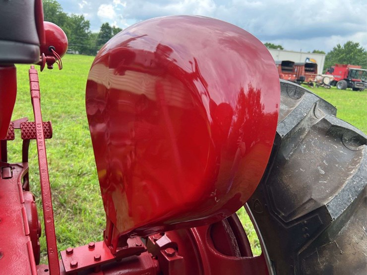 farmall-560-diesel-image-38