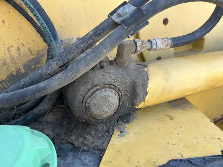 2008-deere-310sj-image-23