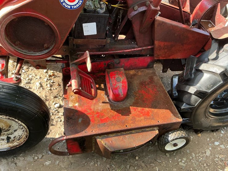 #114-•-wheel-horse-garden-tractor-image-13