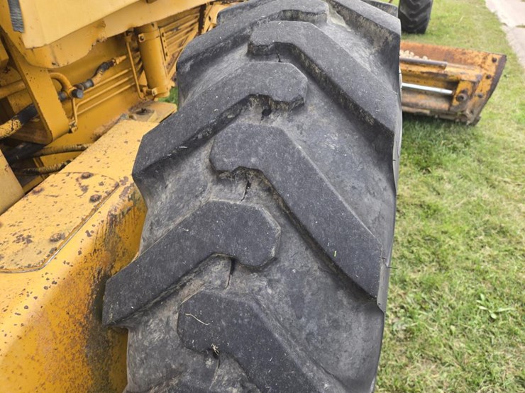 #1232-•-john-deere-jd770-grader-image-68