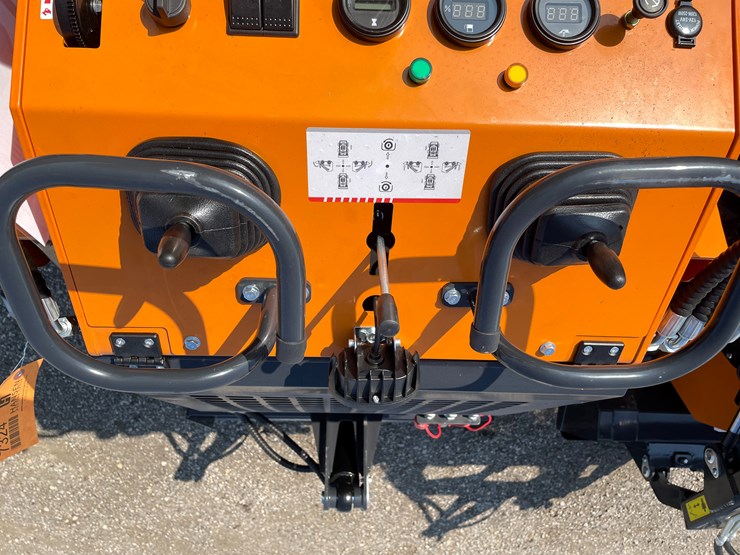 #1044-•-2026-landhonor-ldh-ht380-mini-tracked-skidsteer-image-13