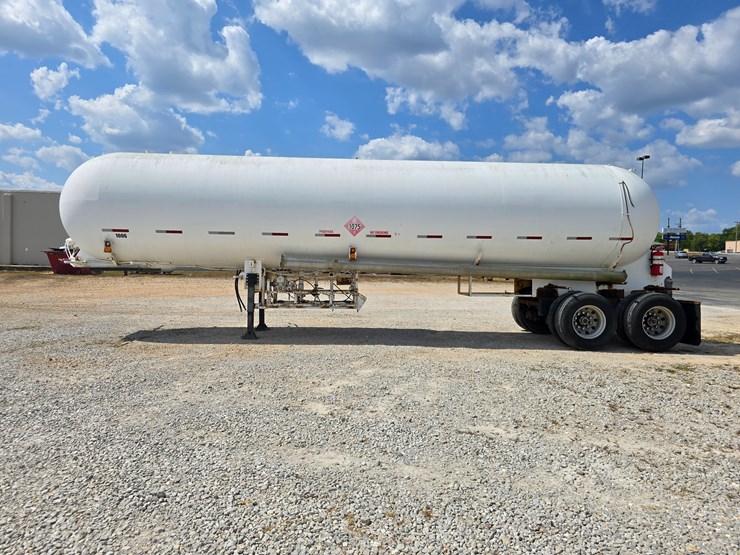 #16593-•-1970-mississippi-tank-company-gas-tank-trailers-image-11