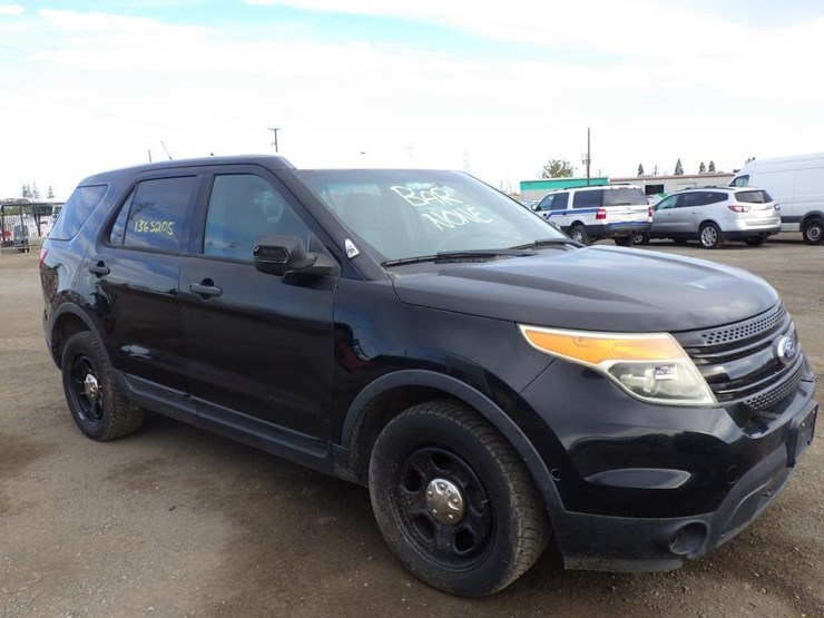 2013-ford-explorer-image-2