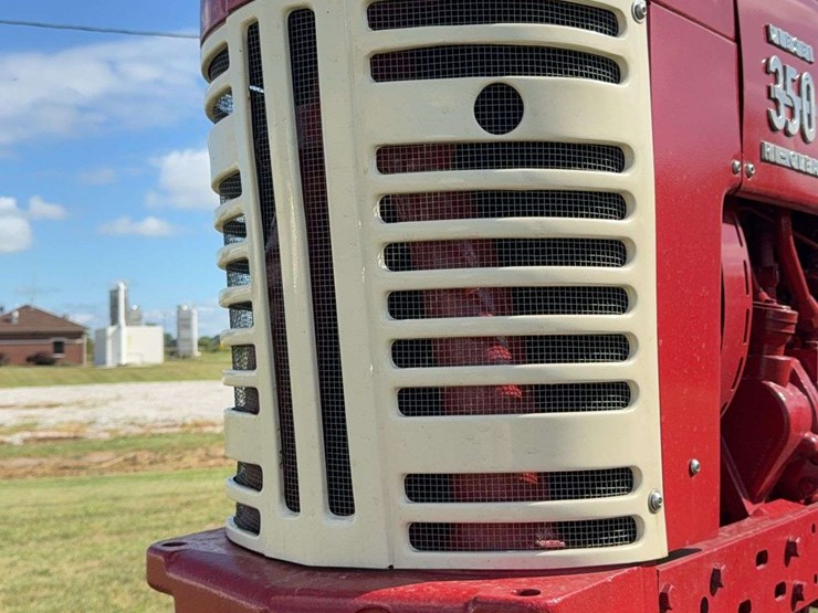 farmall-350-diesel-high-crop-image-80